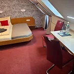 Hotel Ambiente 3*