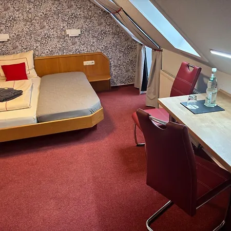 Отель Ambiente 3*
